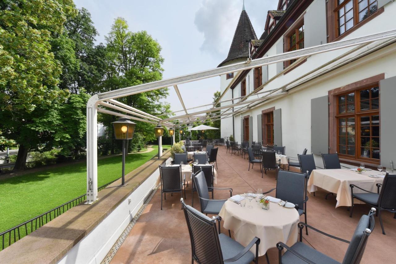 Hotel Im Schlosspark Binningen Ngoại thất bức ảnh