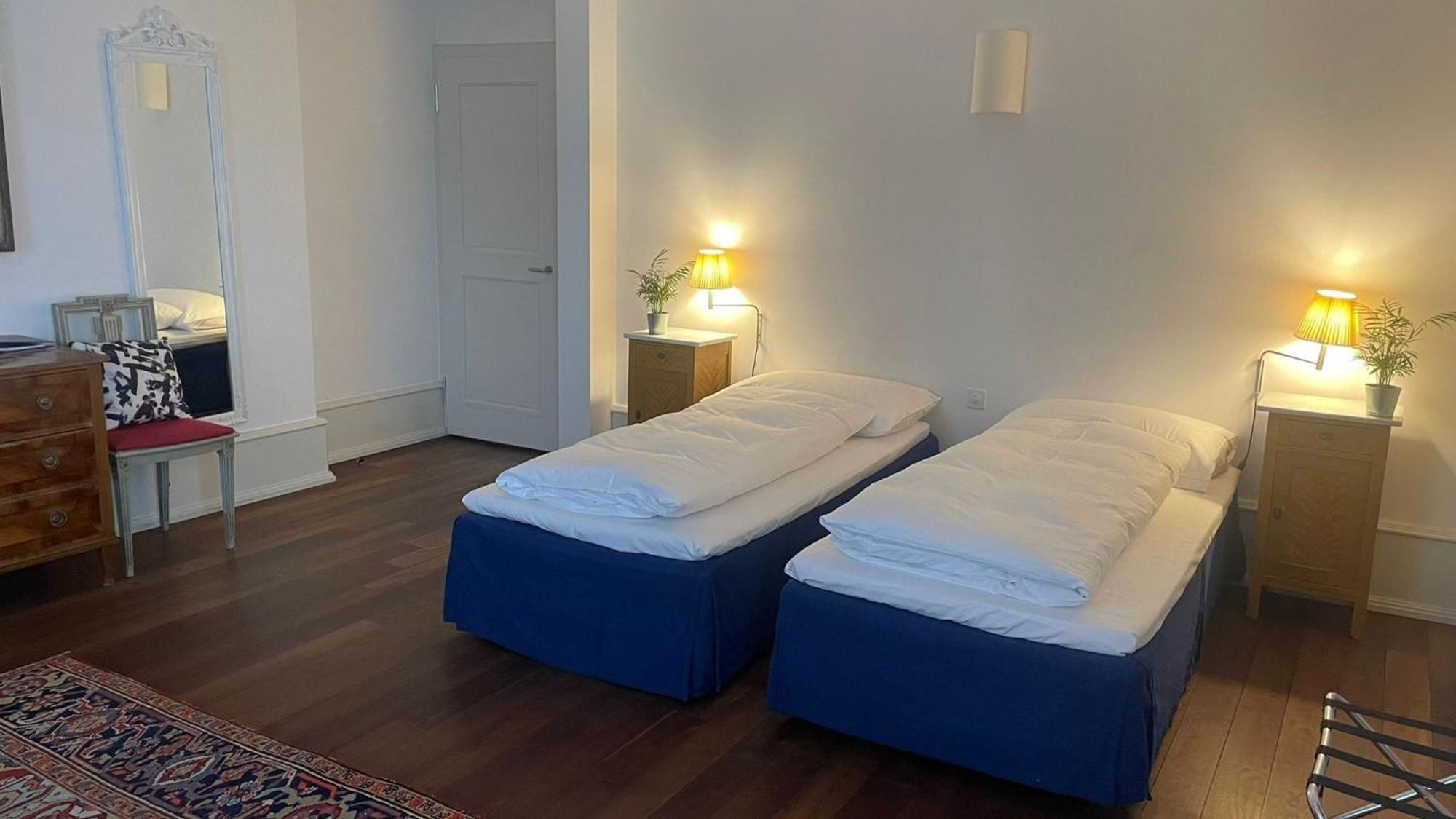 Hotel Im Schlosspark Binningen Ngoại thất bức ảnh