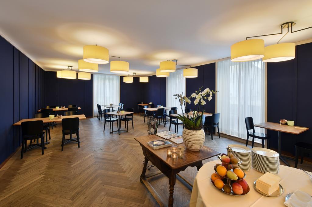 Hotel Im Schlosspark Binningen Ngoại thất bức ảnh