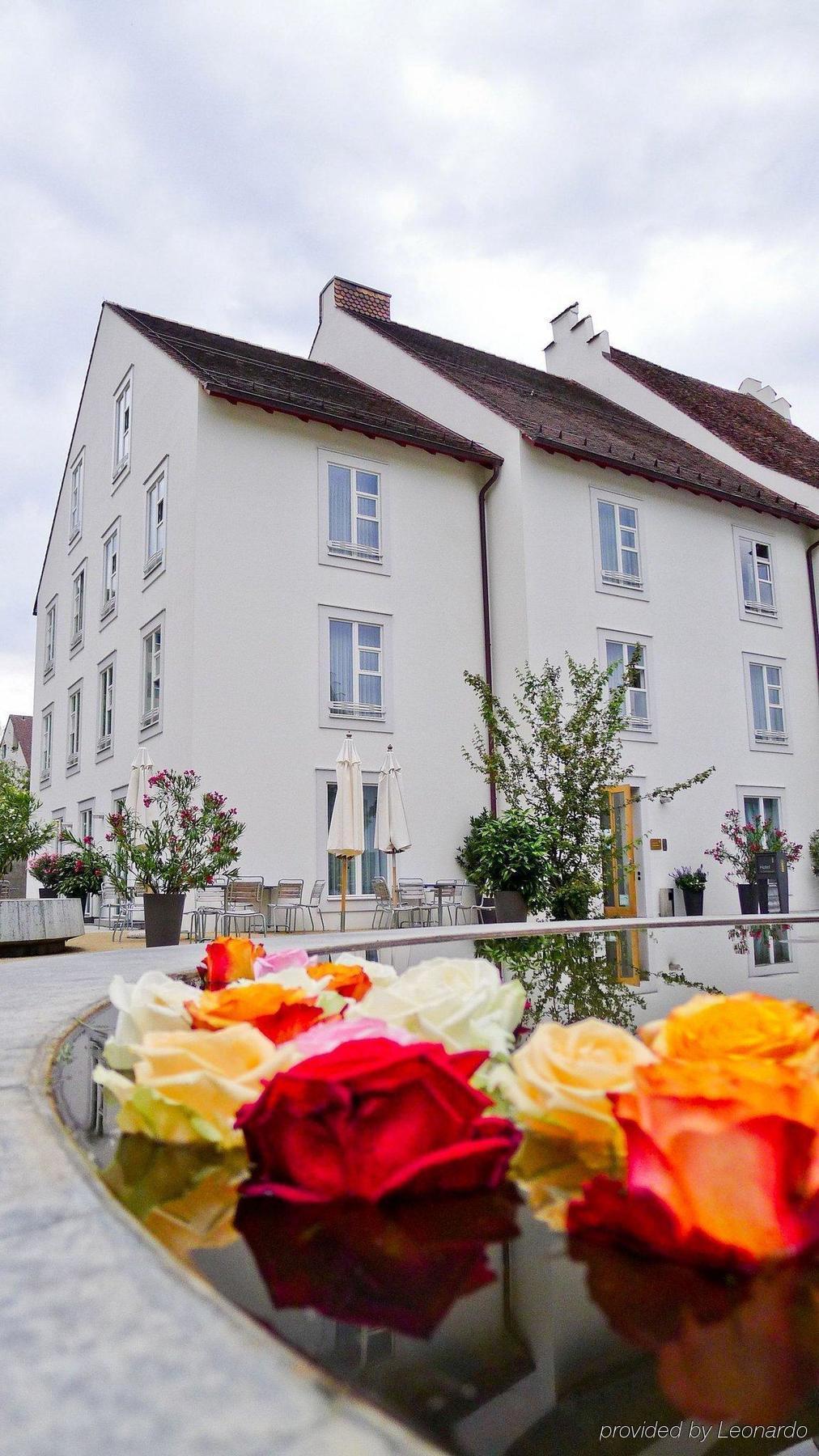 Hotel Im Schlosspark Binningen Ngoại thất bức ảnh